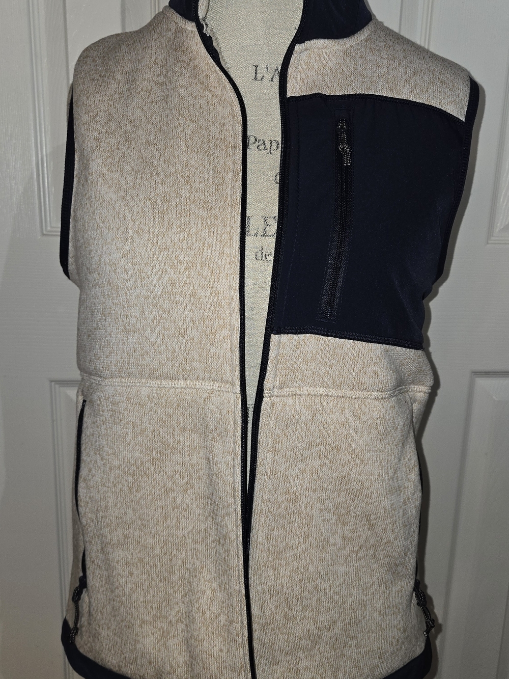 George Two-Tone Sherpa Vest in Cream and Navy